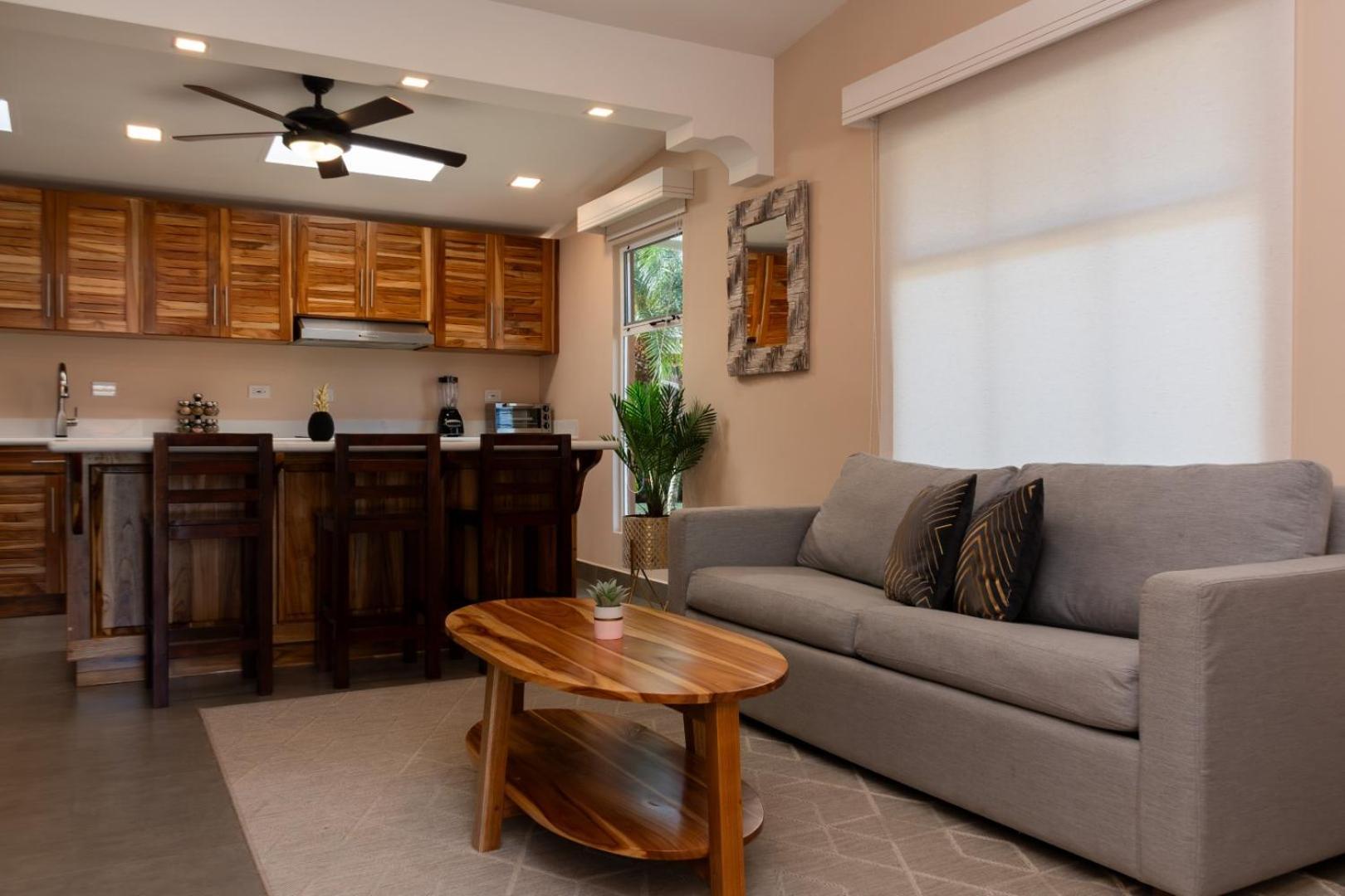 Couples B42 1bd Near Ocean Apartment Jaco