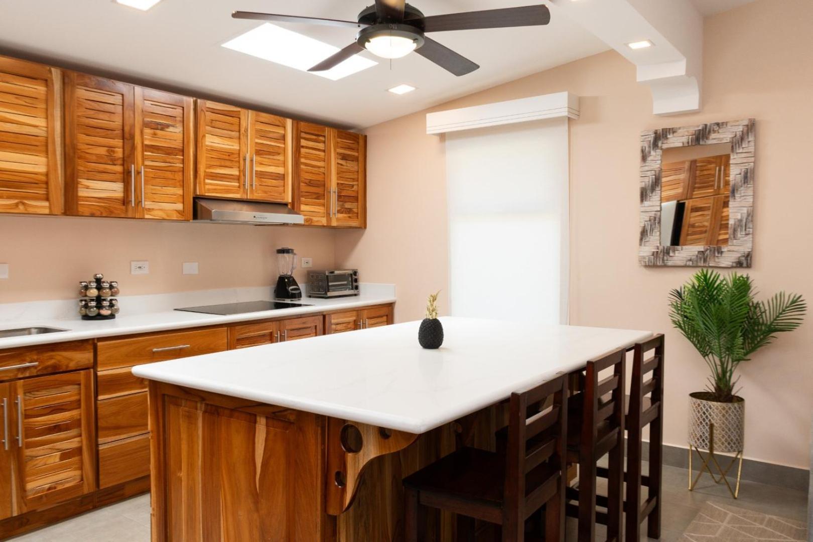 Apartment Couples B42 1bd Near Ocean Jaco